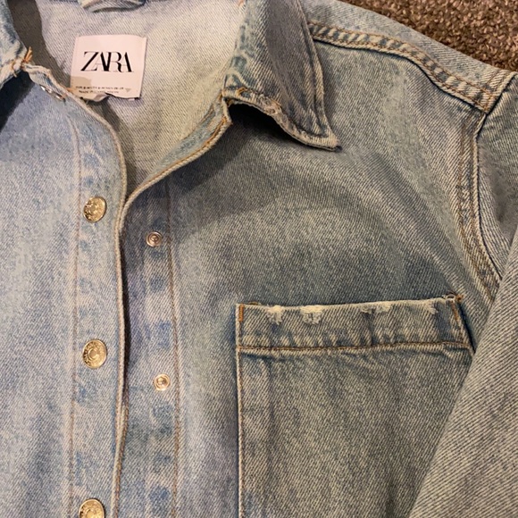 Zara Denim Shacket - Picture 3 of 7